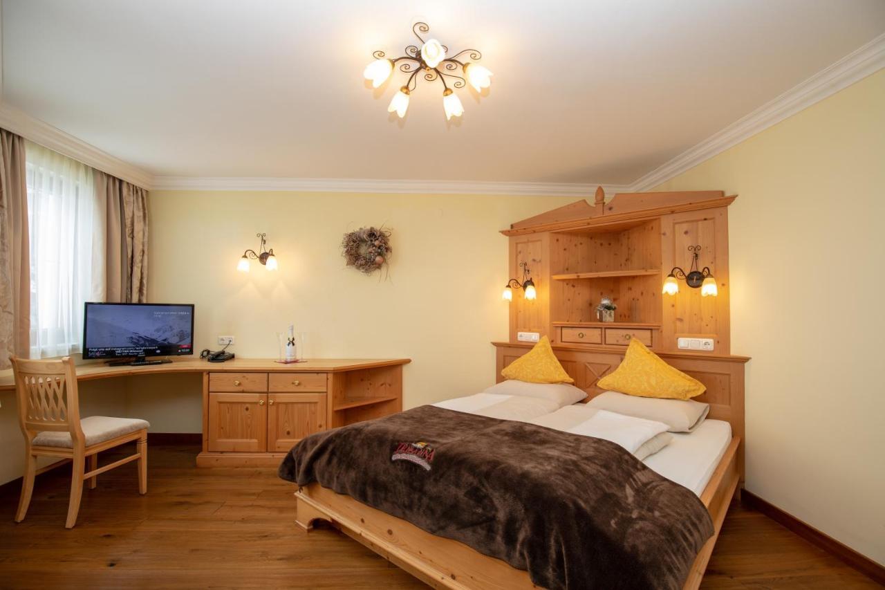 مبيت وإفطار ايشجل Alpenresidenz Trisanna المظهر الخارجي الصورة