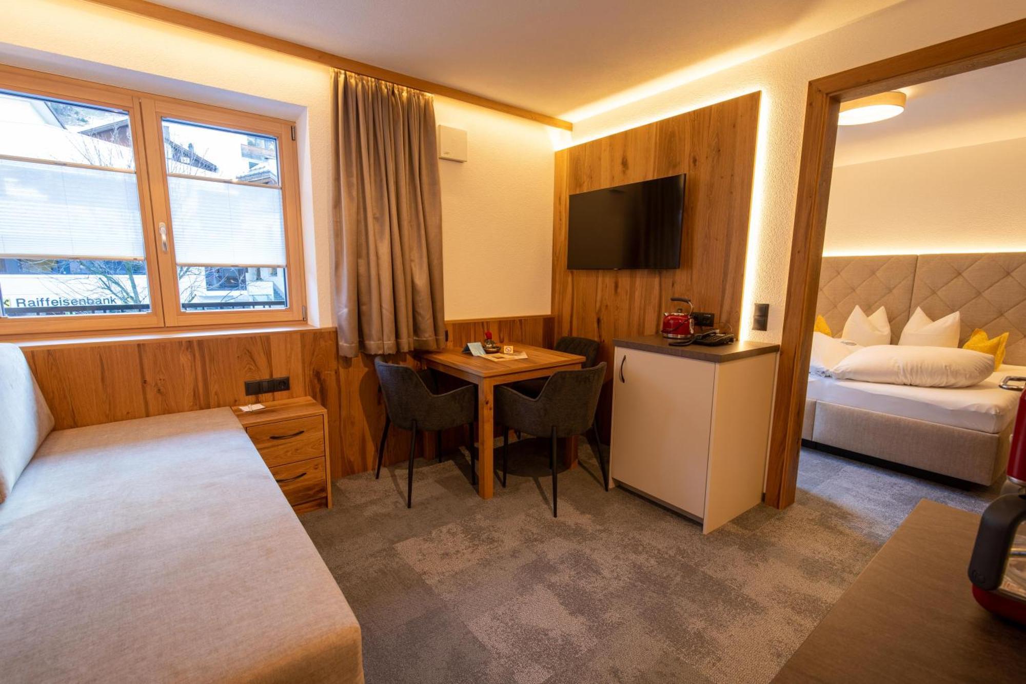 مبيت وإفطار ايشجل Alpenresidenz Trisanna المظهر الخارجي الصورة